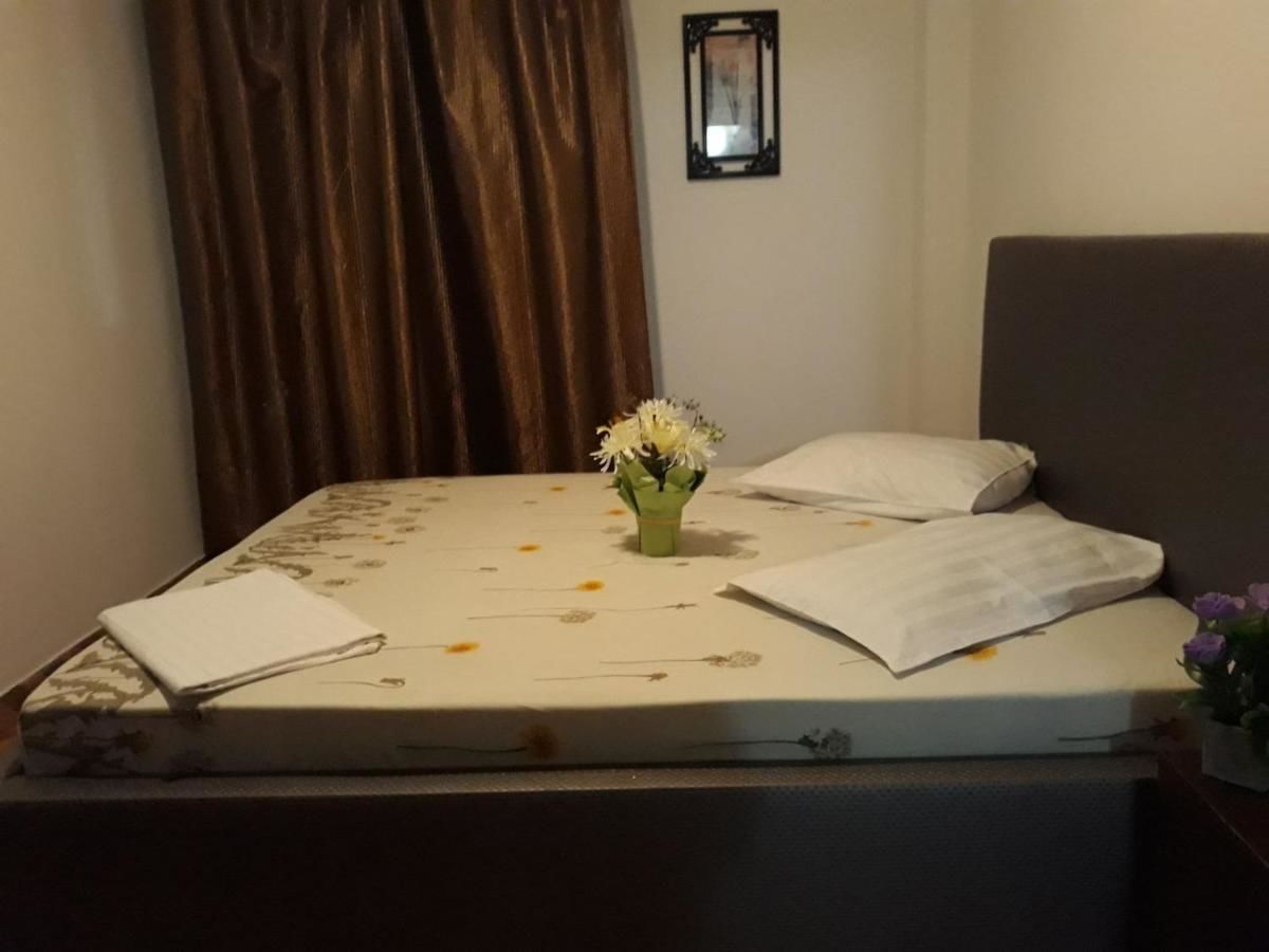 Отель Hotel Stars Бухарест-23