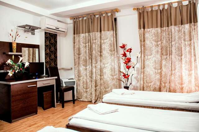 Отель Hotel Stars Бухарест-3